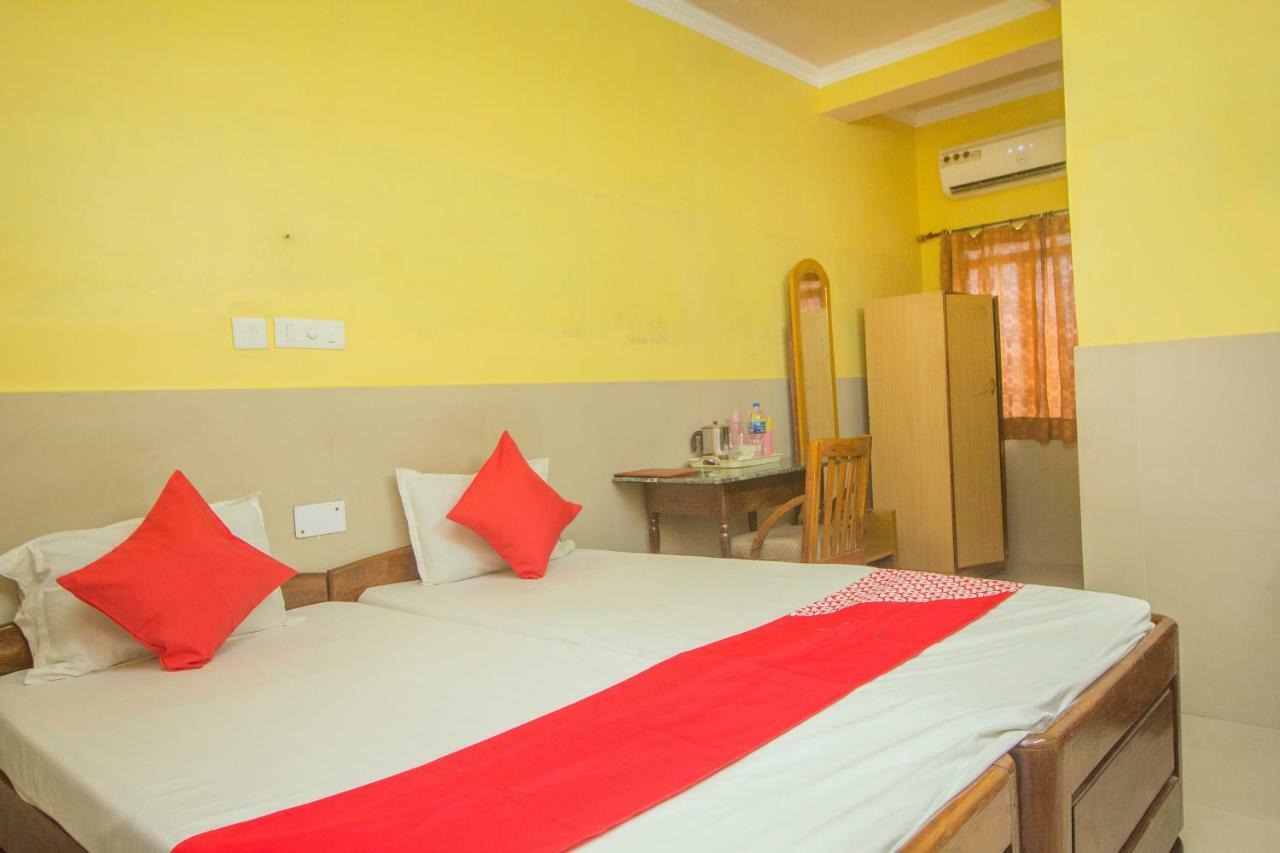 Oyo 44995 Royal Park Hotel Malda Exterior photo